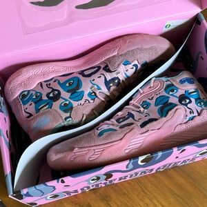 Puma pink & blue high tops.
